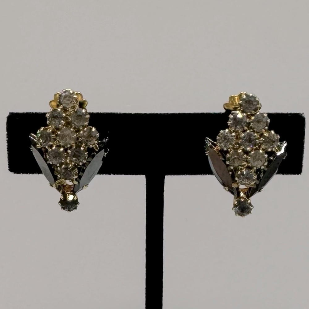 VINTAGE Crystal Clip-On Earrings - Picture 3 of 14